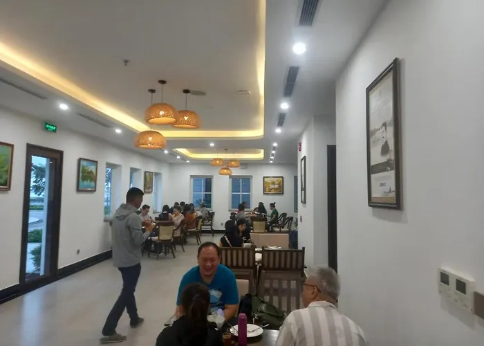 Indotel Hotel 3*